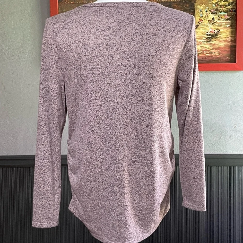 Ruby and Lace Maternity Top SZ - XL - Picture 3 of 5